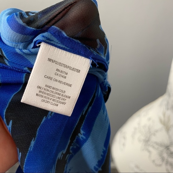 BCBGeneration Blue & Black Sheer Tank Top Small - Picture 3 of 3